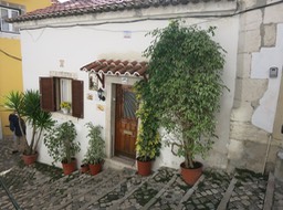 a cute home on our way down from the castle