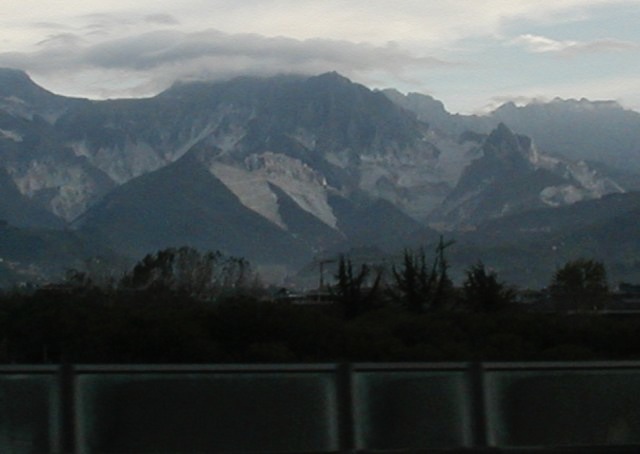 Cararra_marble