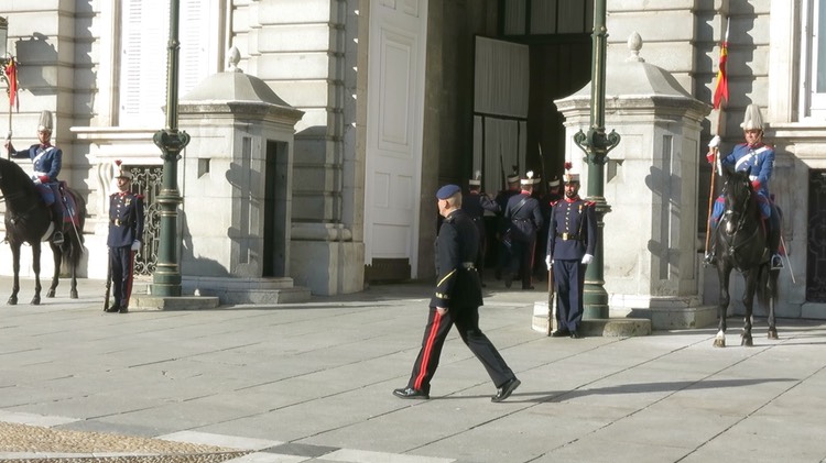 changing-of-the-guard-madri
