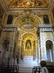 chapel altar, National Tile Museum