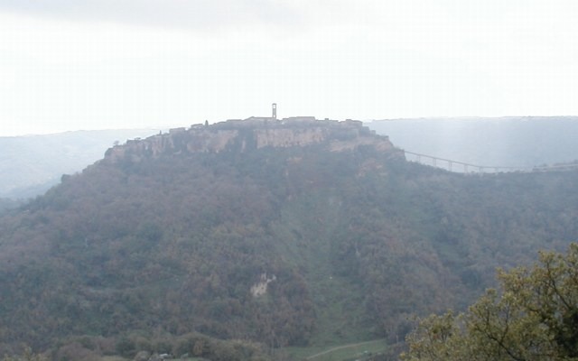 Civita_in_distance