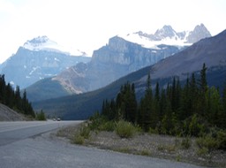 DSCN0220.JPG roadside scenery in Banff N.P.
