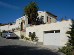 DSCN0495.JPG Upper Greek House - Mustafapasa; our home for 3 nights