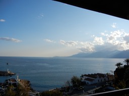 DSCN0594.JPG The Mediterranean in Antalya