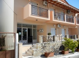 DSCN0728.JPG Our home in Pythagorion, Samos