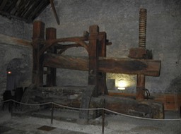 old wine press (Museum of the Wine of Burgundy; Beaune)