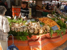 mushrooms in the Beaune market 