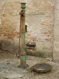 pump at Chateau du Rully