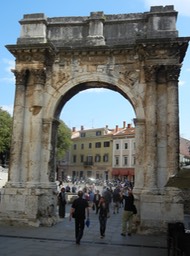 Arch of Sergius in Pula (~1st century BC)