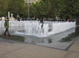fountain next to memorial for Nazi victims