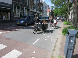 how to take kids on a bike ride
