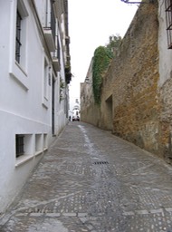 street up to old city