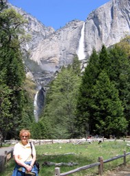 upper and lower Yosemite falls
