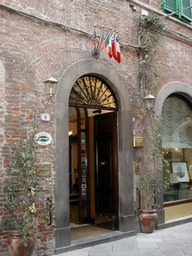 Lucca_hotel
