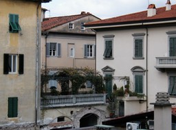 Lucca_house_scene