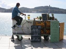 manpowered juice machine