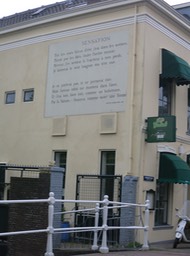 one of over 100 poems on bldgs in Leiden