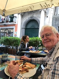 one of those pizza lunches