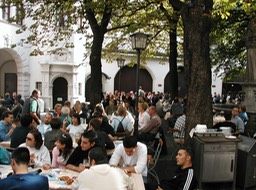 Hofbrauhaus gardens