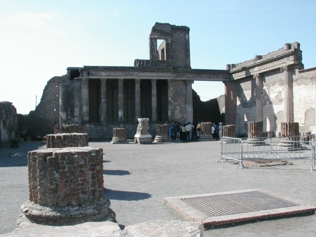 Pompeii-2