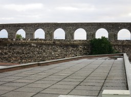 Roman aquaduct at our Evora hotel