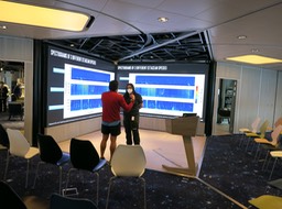 screens in lecture rooms