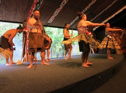 Tamaki Maori Village Hangi