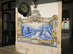 tiles at the train station, ⁨Pinh�o⁩ (4)