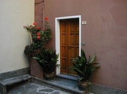 Varenna_door