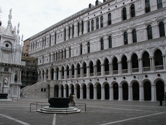 Venice_Doges_palace_ct2