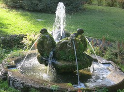 Villa d'Este garden fountains-7