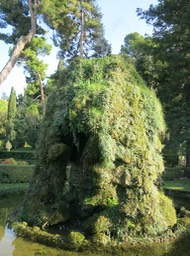 Villa d'Este garden fountains-8