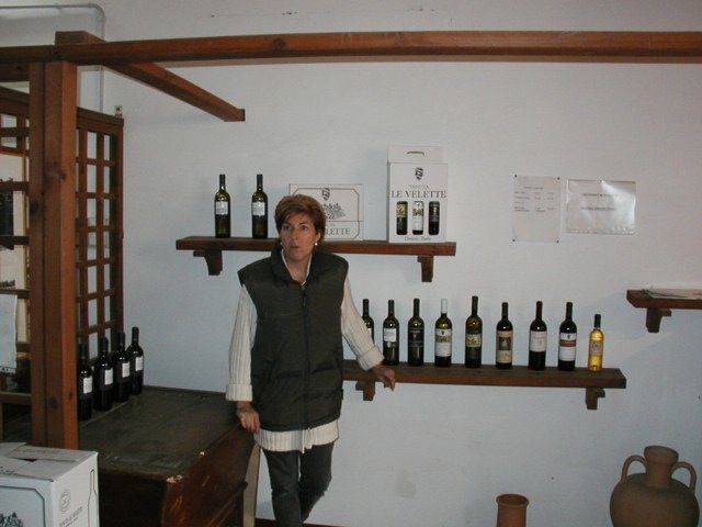vinyard_lady
